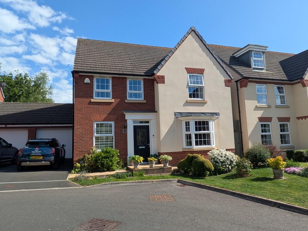 Main image of property: Veysey Close, Exeter