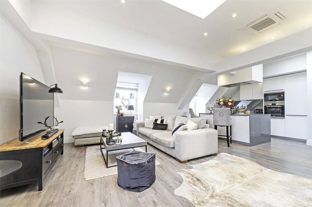 Main image of property: 2 Kew Bridge Road, London, TW8
