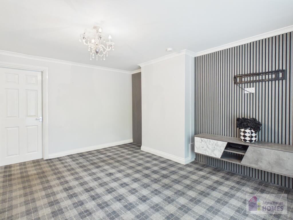 Burns Park, Calderwood, East Kilbride, G74  photo 4