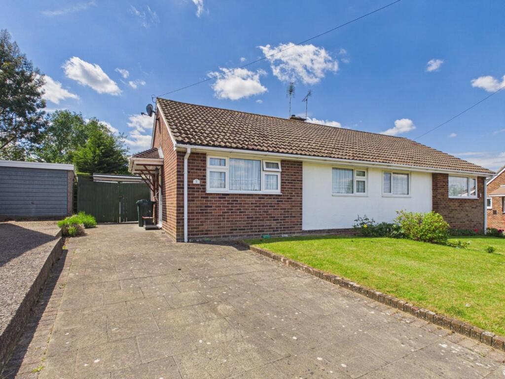 Main image of property: Windmill Close, Willesborough, Ashford TN24 0AU
