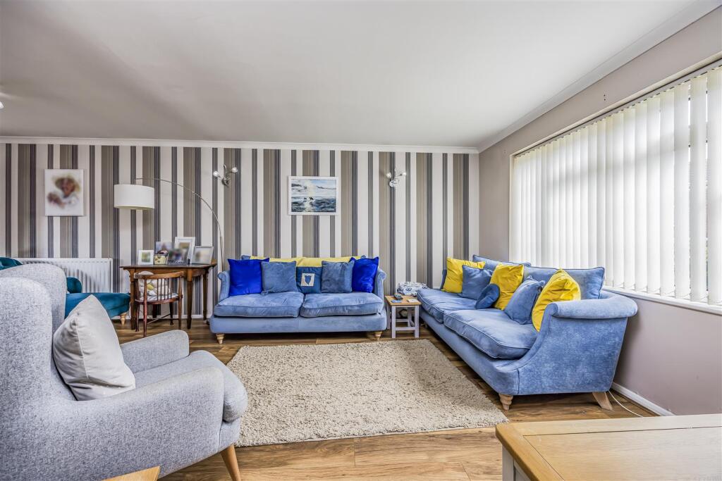 House in Havant, South Hayling - View 2