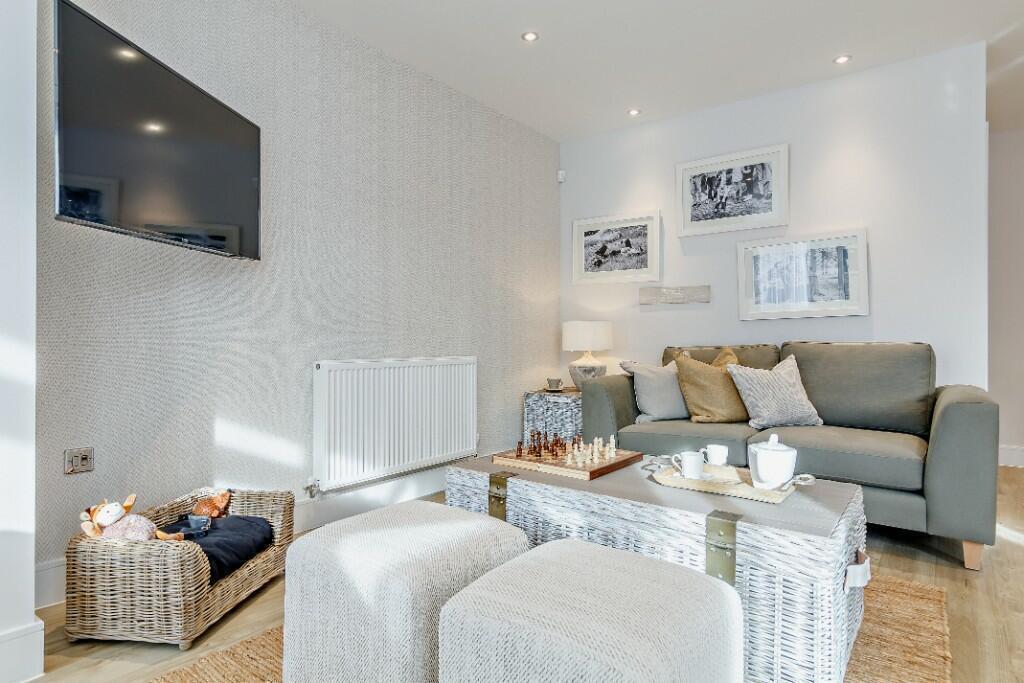 House in Swindon, Worton - View 5
