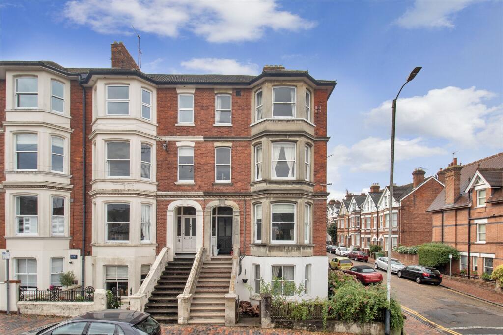 Main image of property: Grove Hill Road, Tunbridge Wells, Kent, TN1