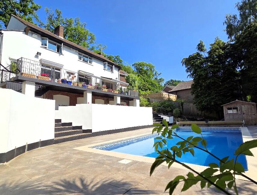 4-bed detached on Chalk Hill, West End, Southampton, £900,000