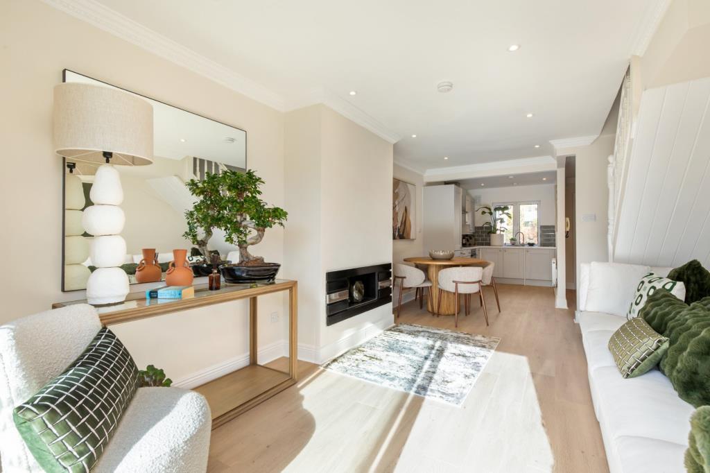 Main image of property: 41 Merrion Strand, Sandymount, Dublin 4, D04 H6R6
