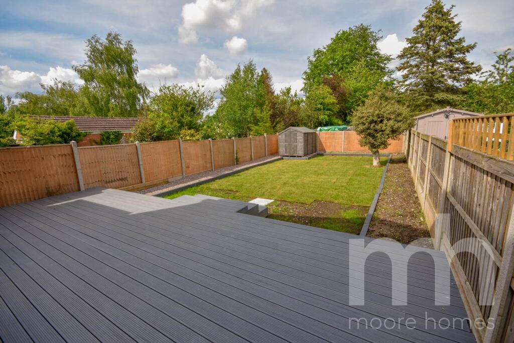 VICARAGE LANE, Poynton, SK12 1BG photo 4