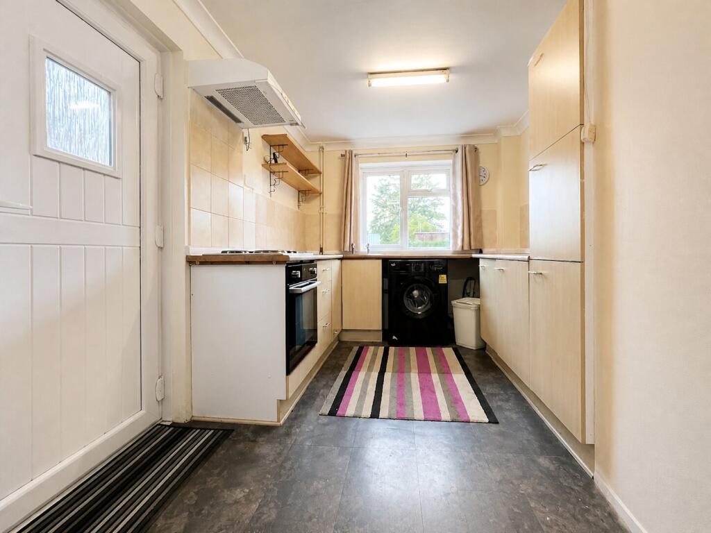 House in Northampton - View 5
