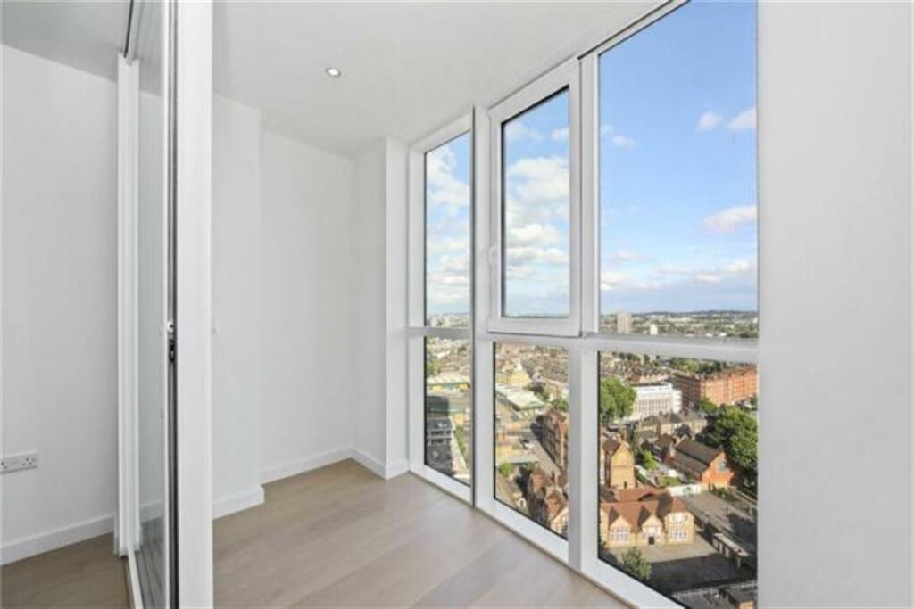 Main image of property: Sky Garden, 155 Wandsworth Road, Nine Elms, London SW8 2FW