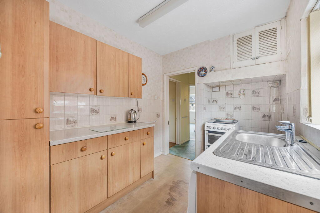 Langdale Road, Hatherley, Cheltenham, GL51 photo 2