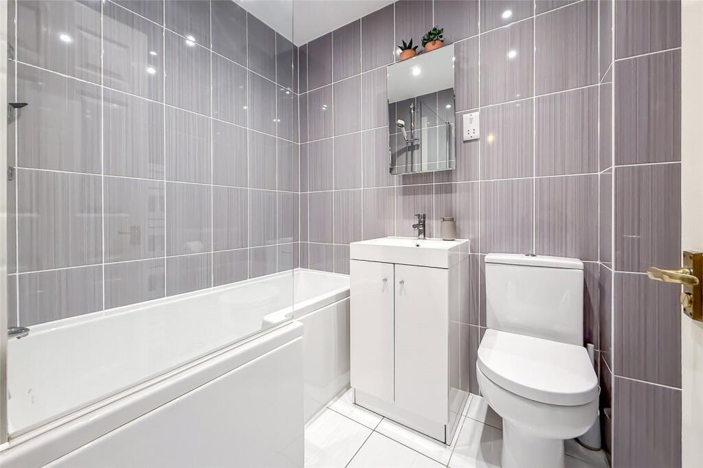 Additional image 8 of Starlight Way, St Albans, Hertfordshire, AL4