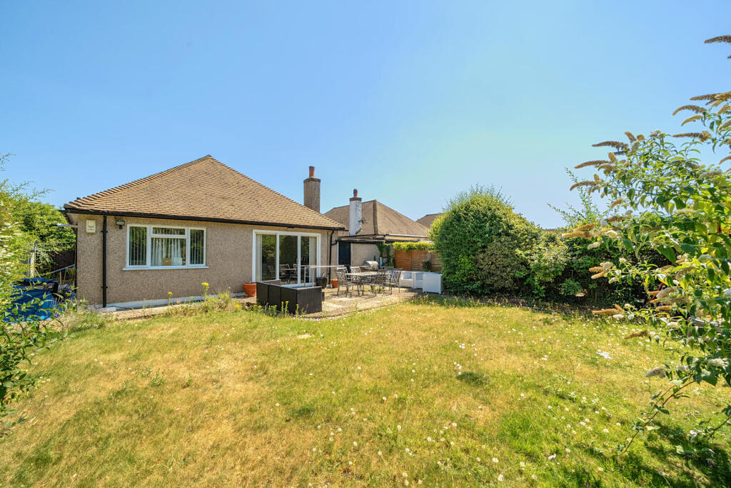 Pondfield Road, Hayes, Kent photo 4