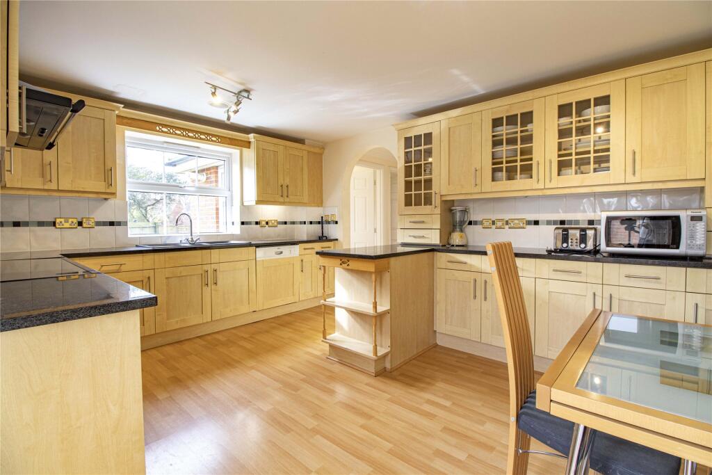 House in Reading, Arborfield and Newland - View 2