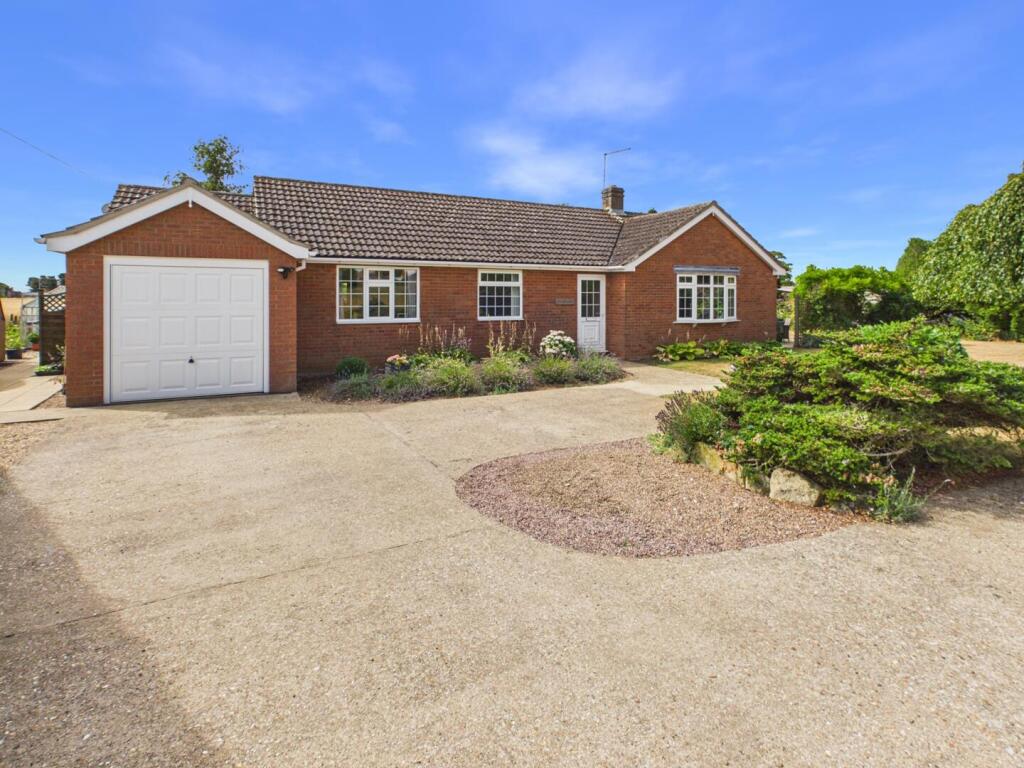 Main image of property: The Beeches, Beggars Lane, Mareham Le Fen
