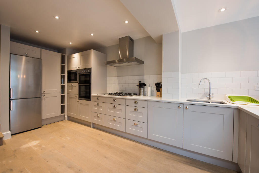 1 bedroom house share for rent