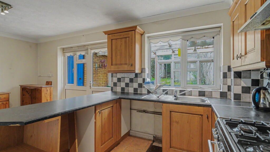 Firth Drive, Birmingham, B14 4DL - More
