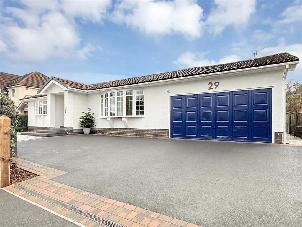 Main image of property: Johns Road, Radcliffe on Trent, Nottingham