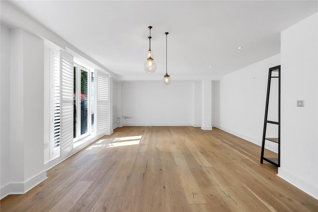 Apartment in London, St Luke's, Finsbury - More