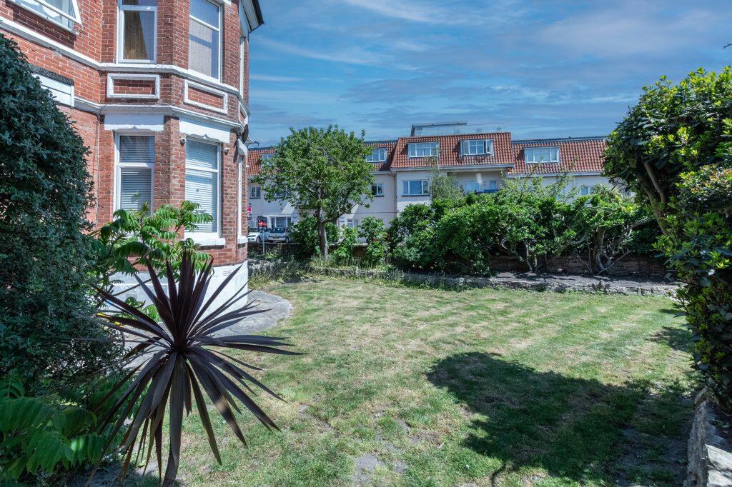 Apartment in Bournemouth - View 2