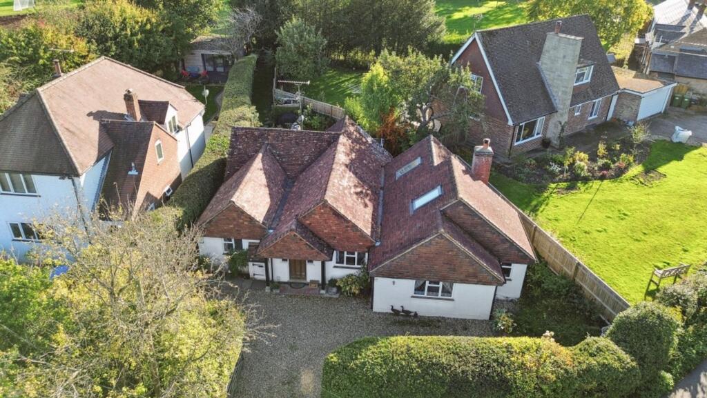 Main image of property: Studridge Lane, Speen, HP27