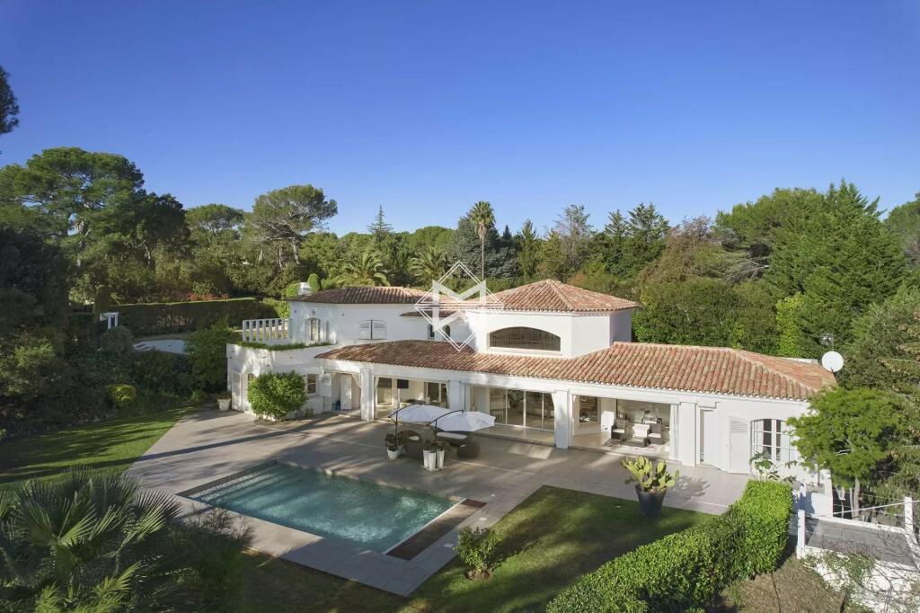 Main image of property: Provence-Alps-Cote d`Azur, Alpes-Maritimes, Mougins
