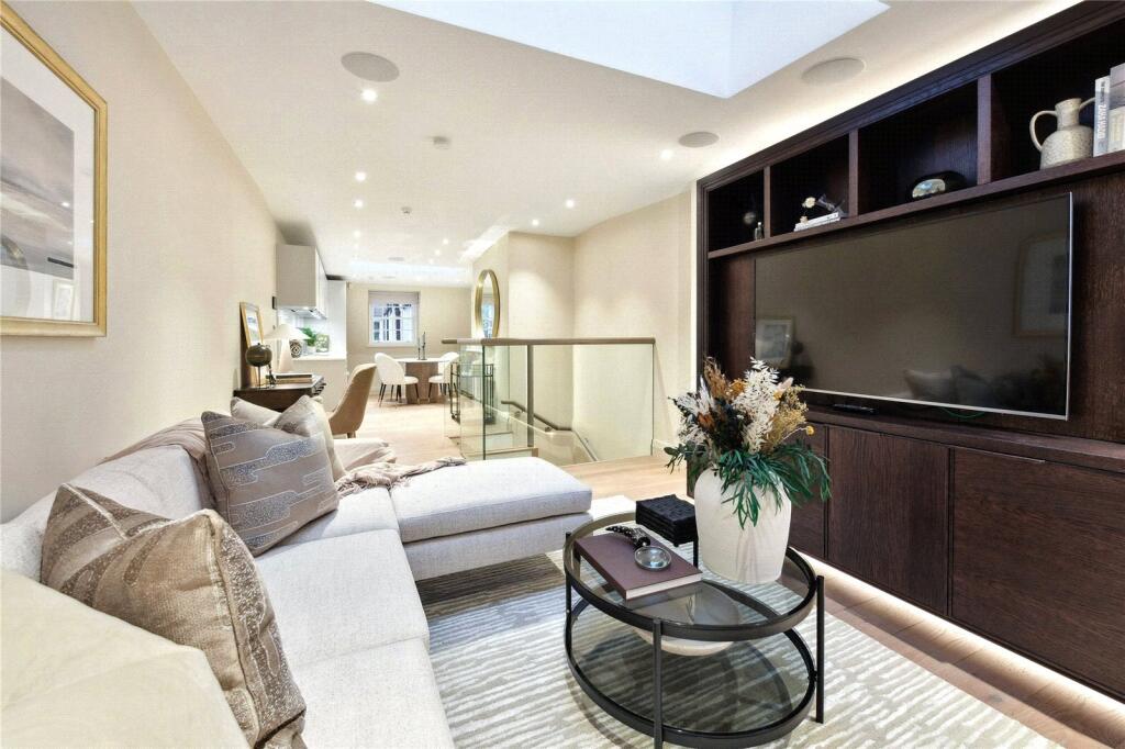 Apartment in London - View 2