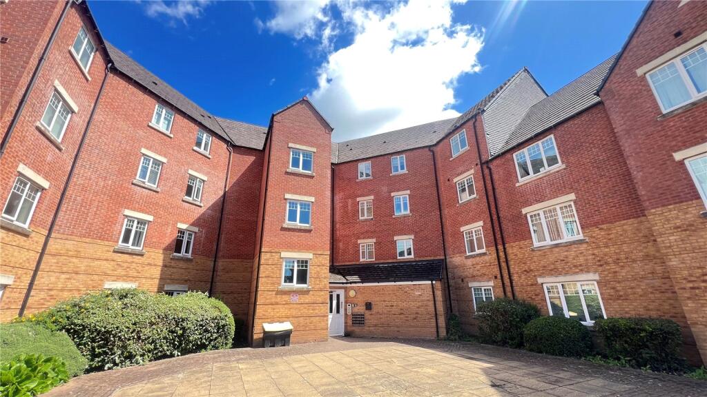 Main image of property: Hedgerow Close, Redditch, Worcestershire, B98