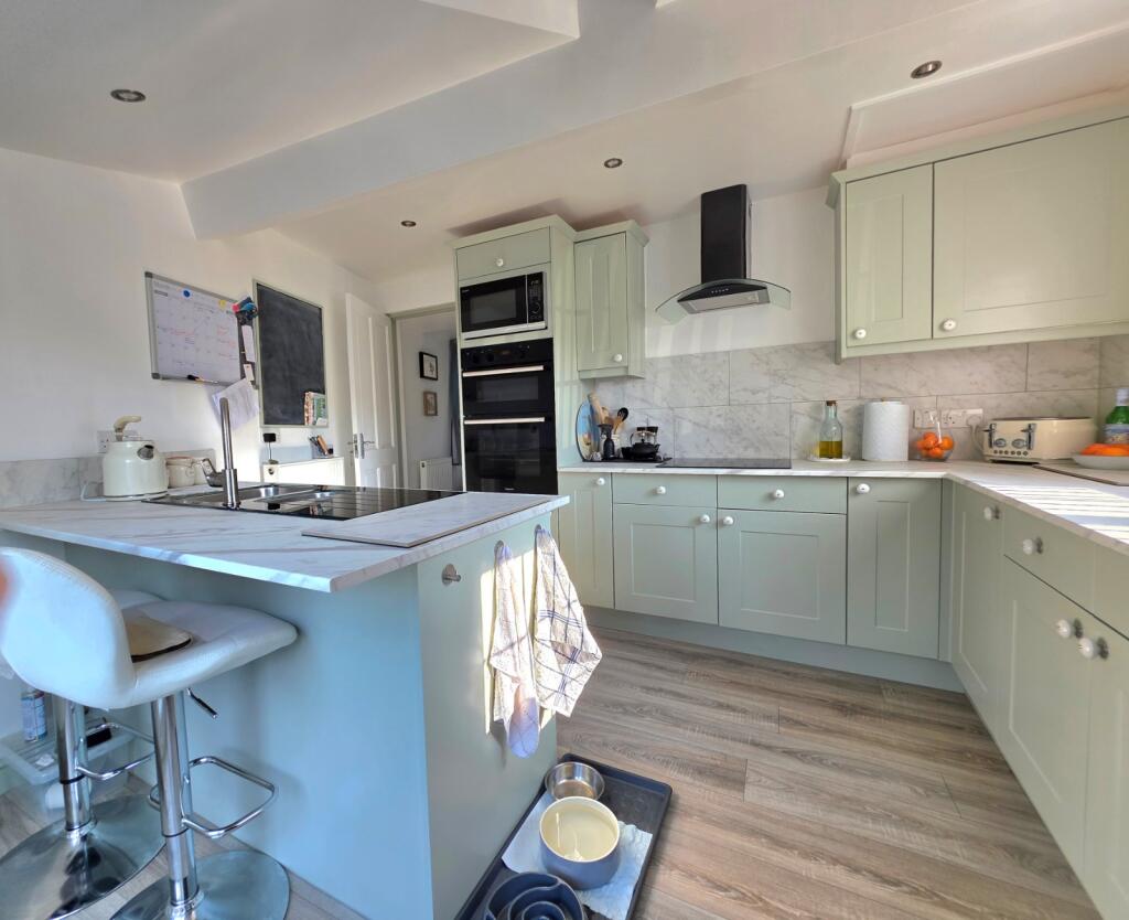 Brent Road, East Brent, Highbridge, Somerset, TA9 photo 3