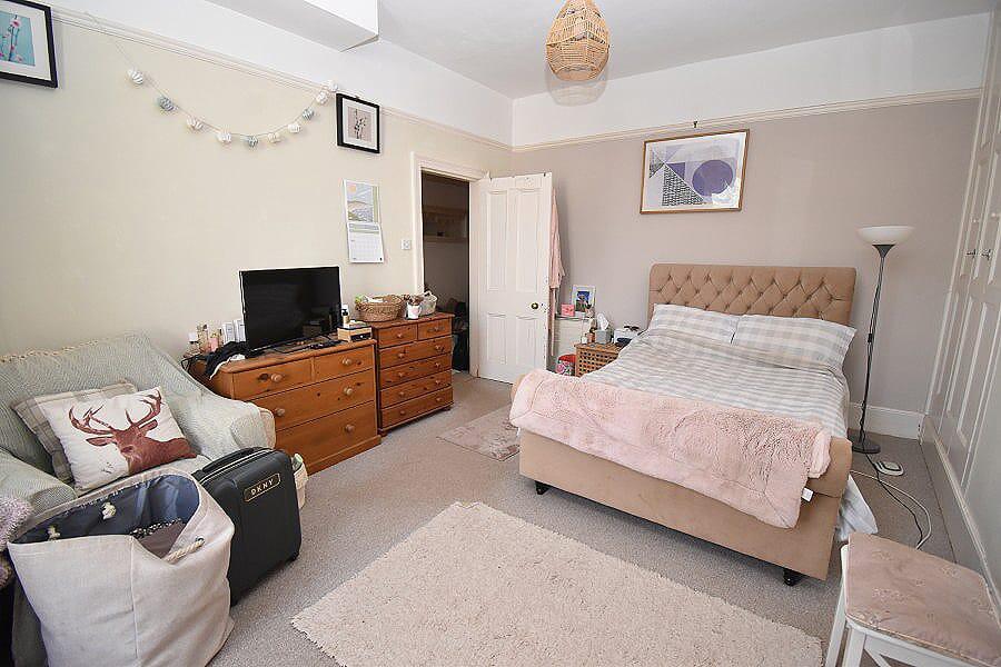 Apartment in Exeter - View 5