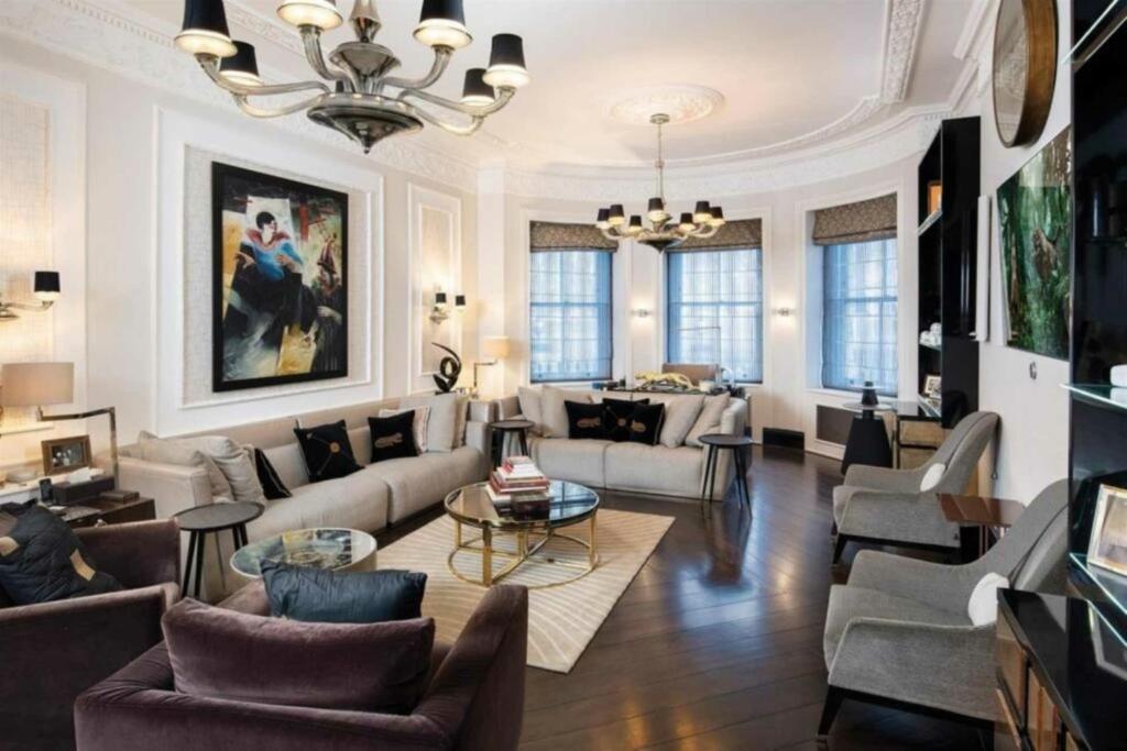 Main image of property: Park Lane, Mayfair