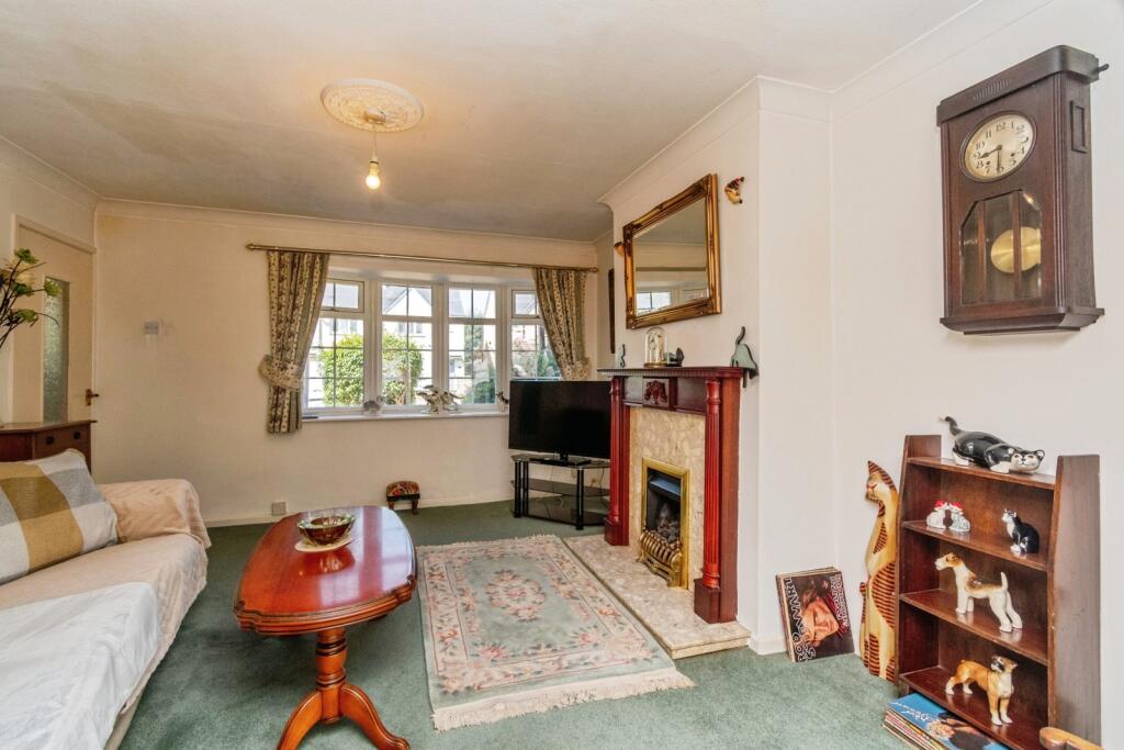 House in Walsall, West Midlands - View 4