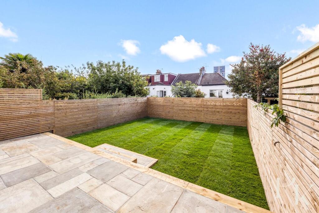 House in Hove, Aldrington - View 2