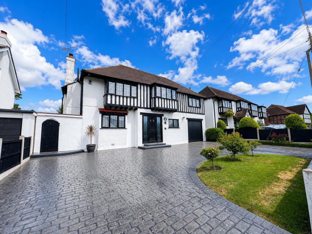 Main image of property: Tudor Way, Hawkwell
