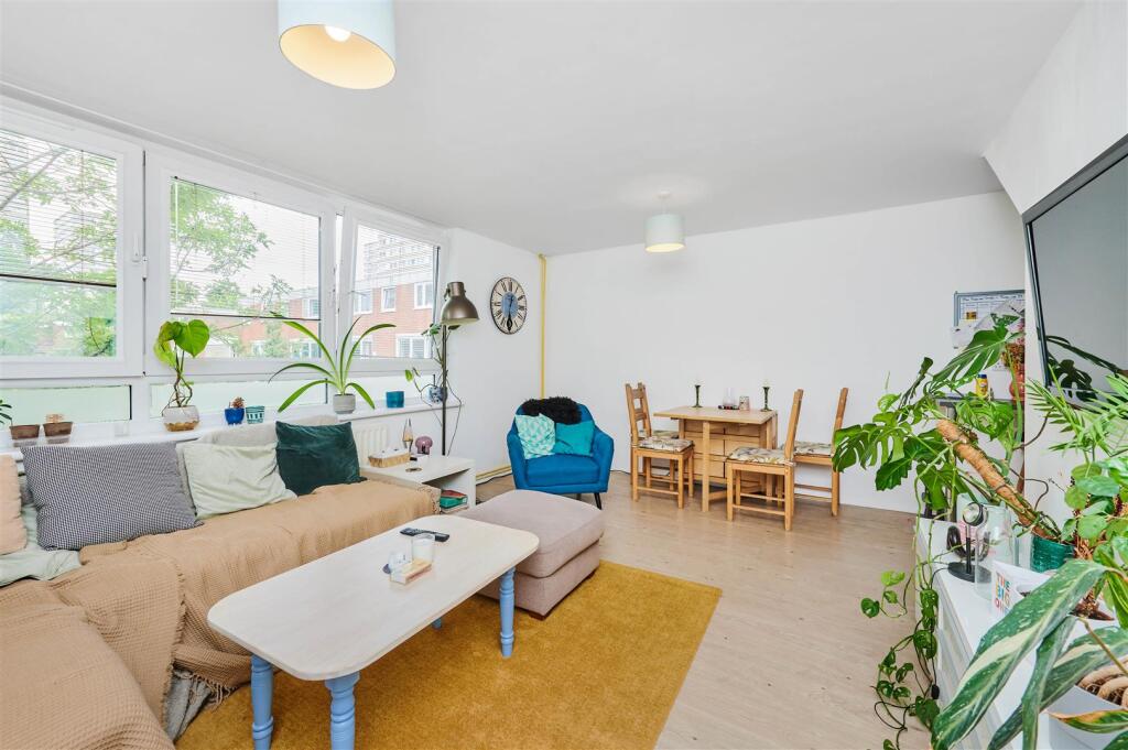 Main image of property: Battersea Bridge Road