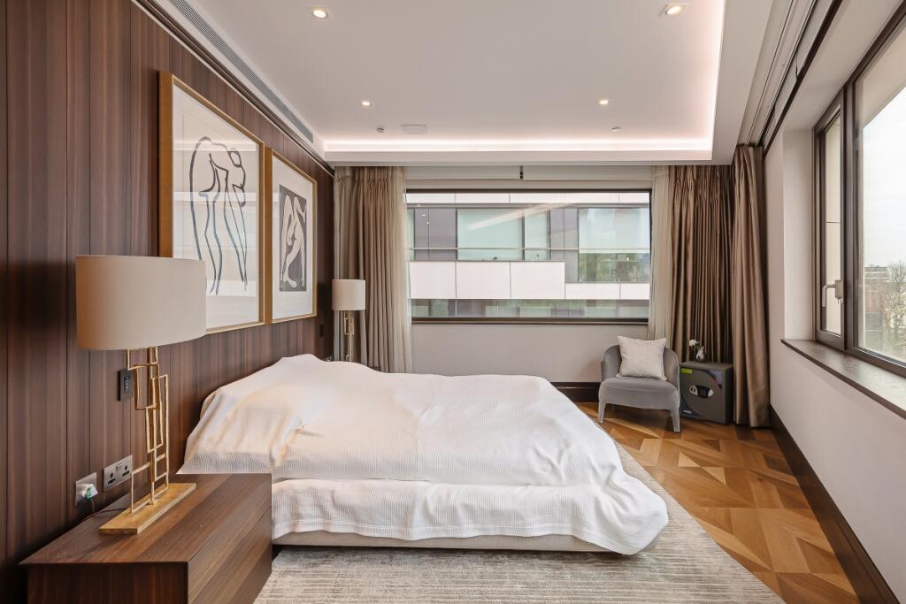 Apartment in London - View 5
