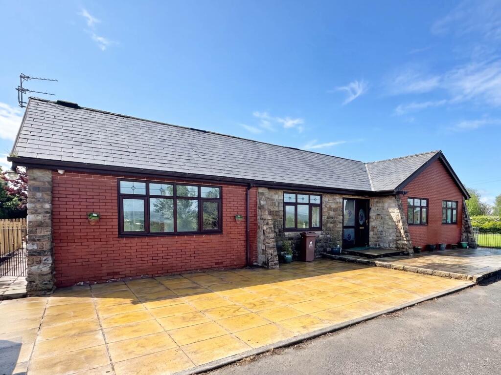 Main image of property: Thornham Road, Royton