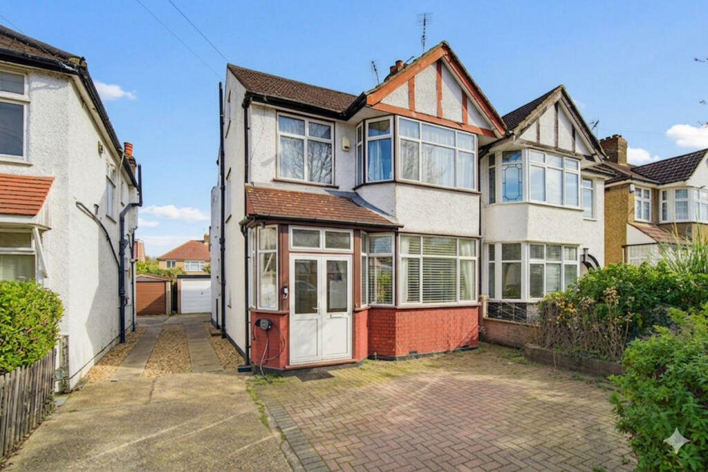 Main image of property: Clovelly Avenue, Colindale, London, NW9