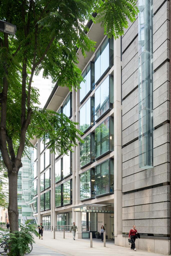 10CrownPlace3.jpg