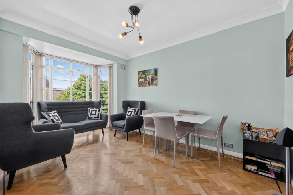 Apartment in London - View 2