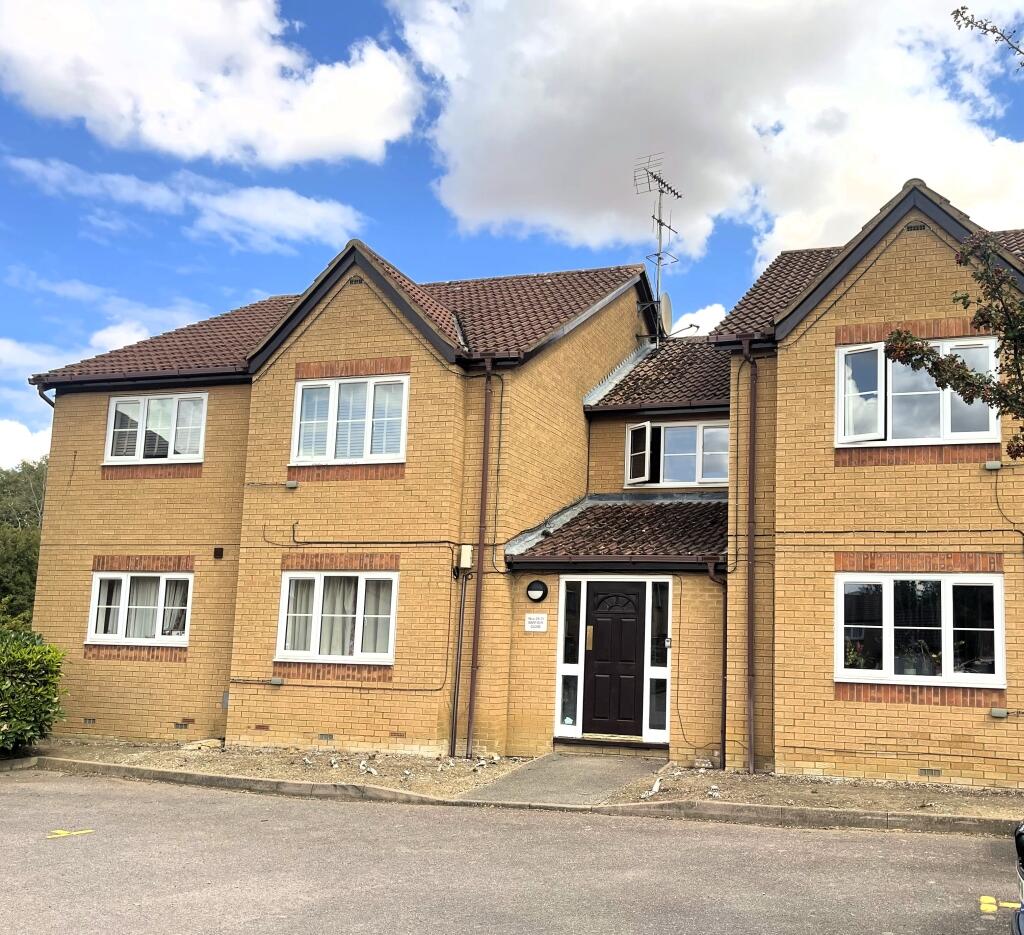 Main image of property: Bantock Close, BROWNS WOOD