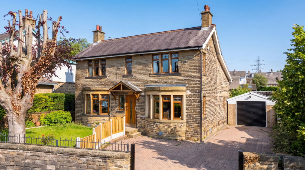 Main image of property: Moor Croft, Moorhouse Lane, Birkenshaw, BD11