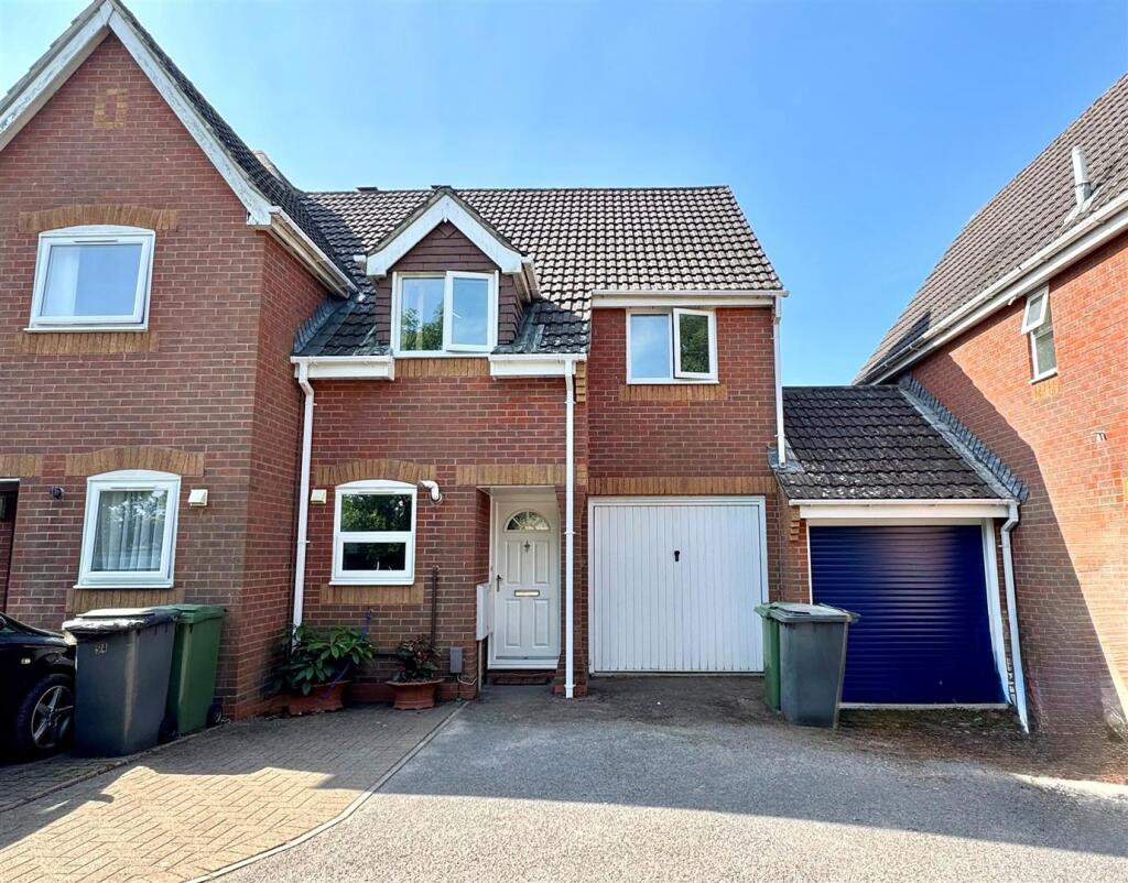 Main image of property: Coriander Way, Whiteley