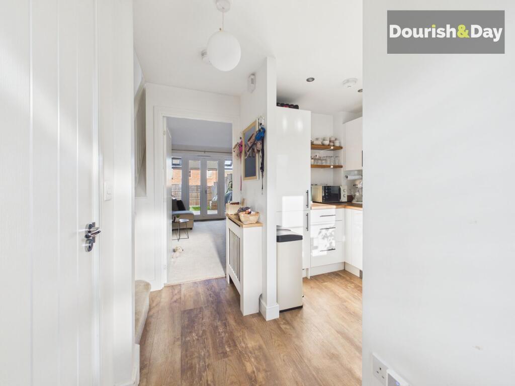 House in Stoke-on-Trent - More