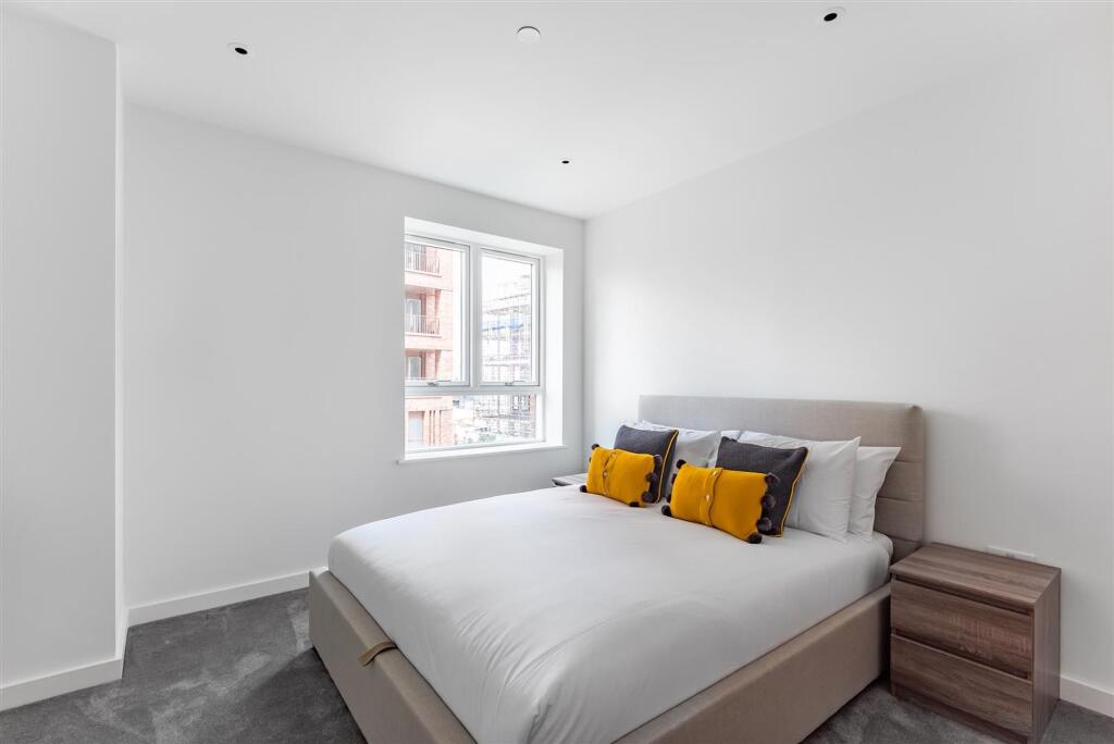 Apartment in London - View 5