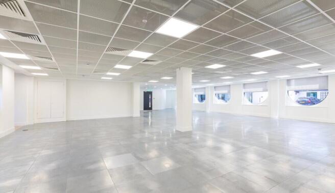 Goldvale House  Woking  Office 19.jpg