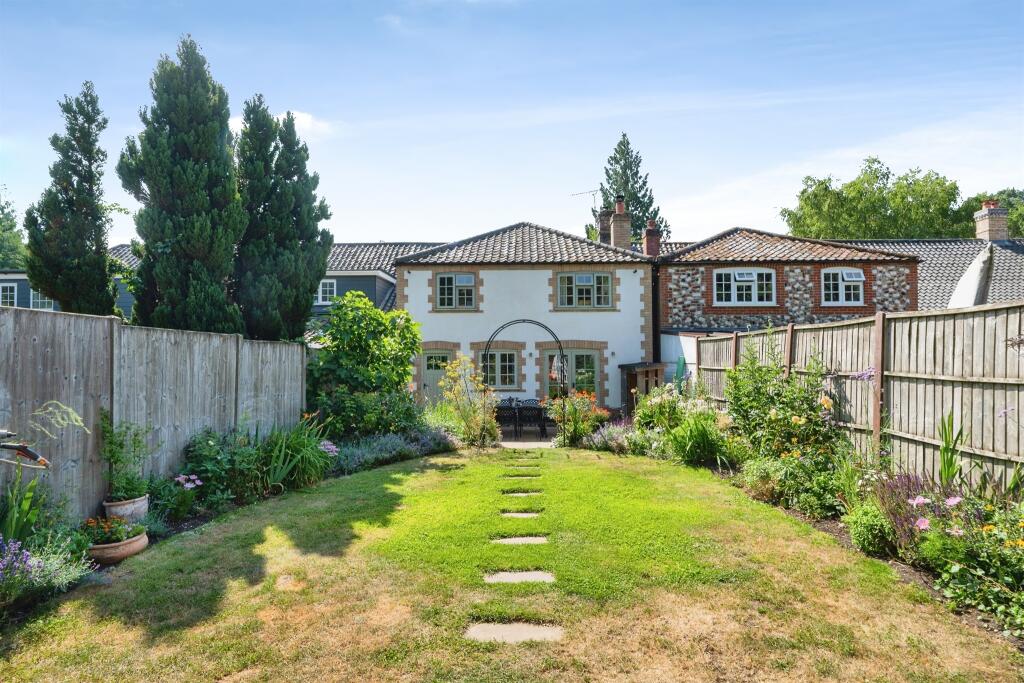Main image of property: Lynford Cottages, Lynford, THETFORD