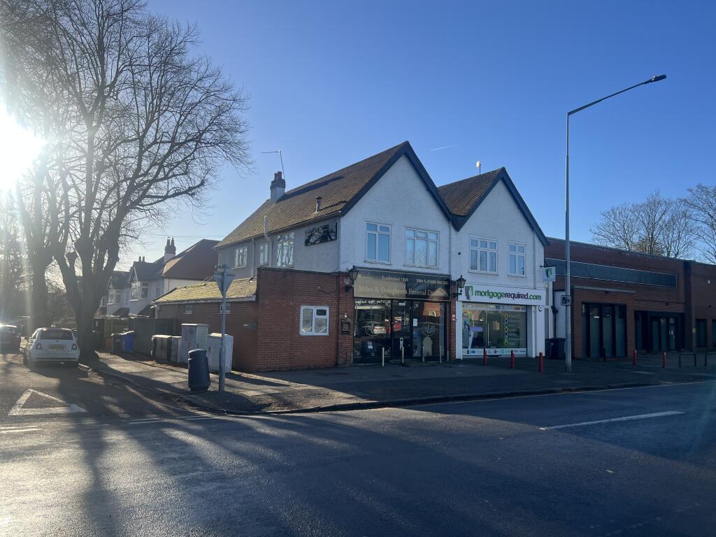 Main image of property: Bath Road, MAIDENHEAD
