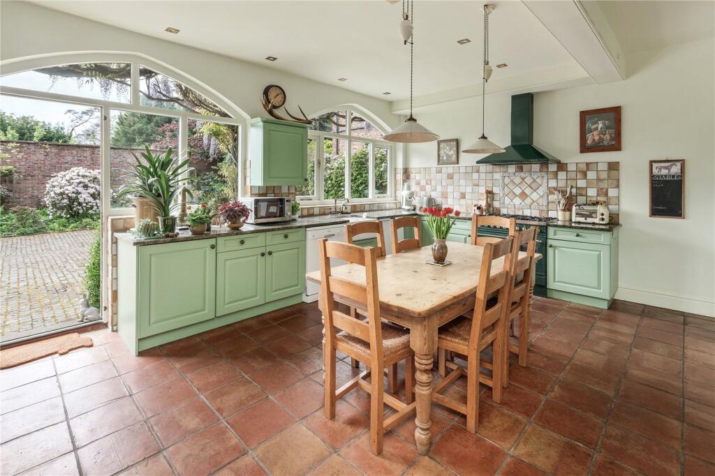 Altrincham Road, Styal, Wilmslow, Cheshire, SK9 photo 5