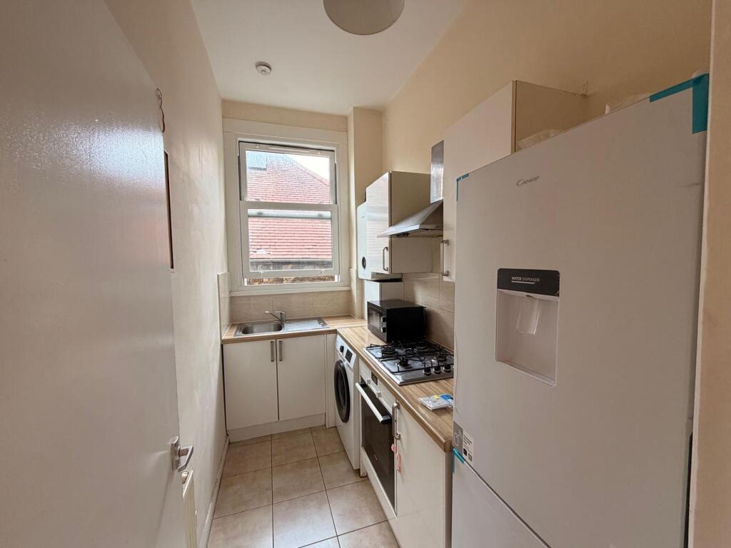 Apartment in London - View 4