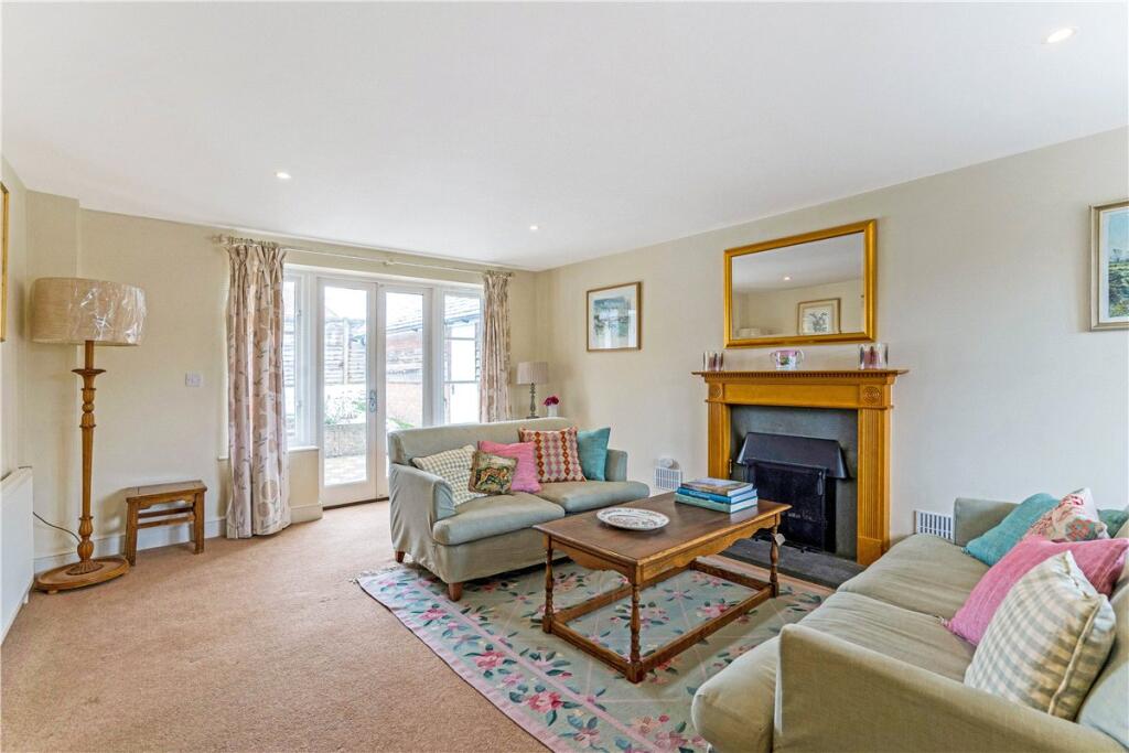 House in Upavon, Wiltshire - View 4