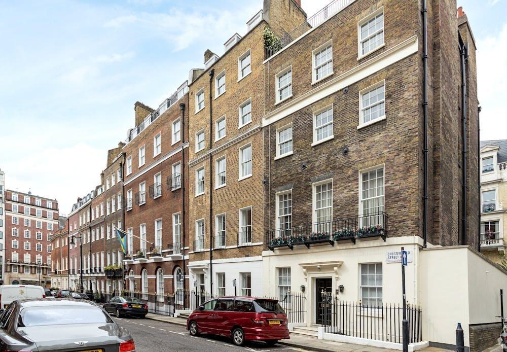 c442bbe7a7c7c7d2fc6e4affc2988f3f-9-chesterfield-st-london-building-photo-5-largehighdefinition.jpg